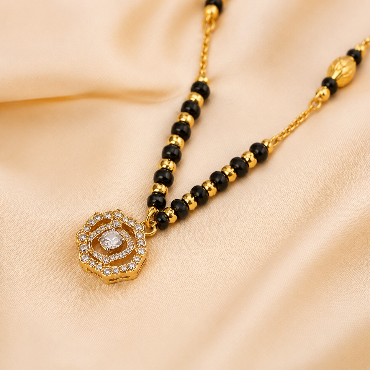ROSE GLOW MANGALSUTRA