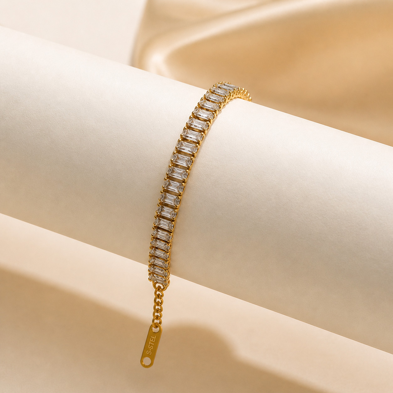 DAIMOND CHAIN BRACELETS