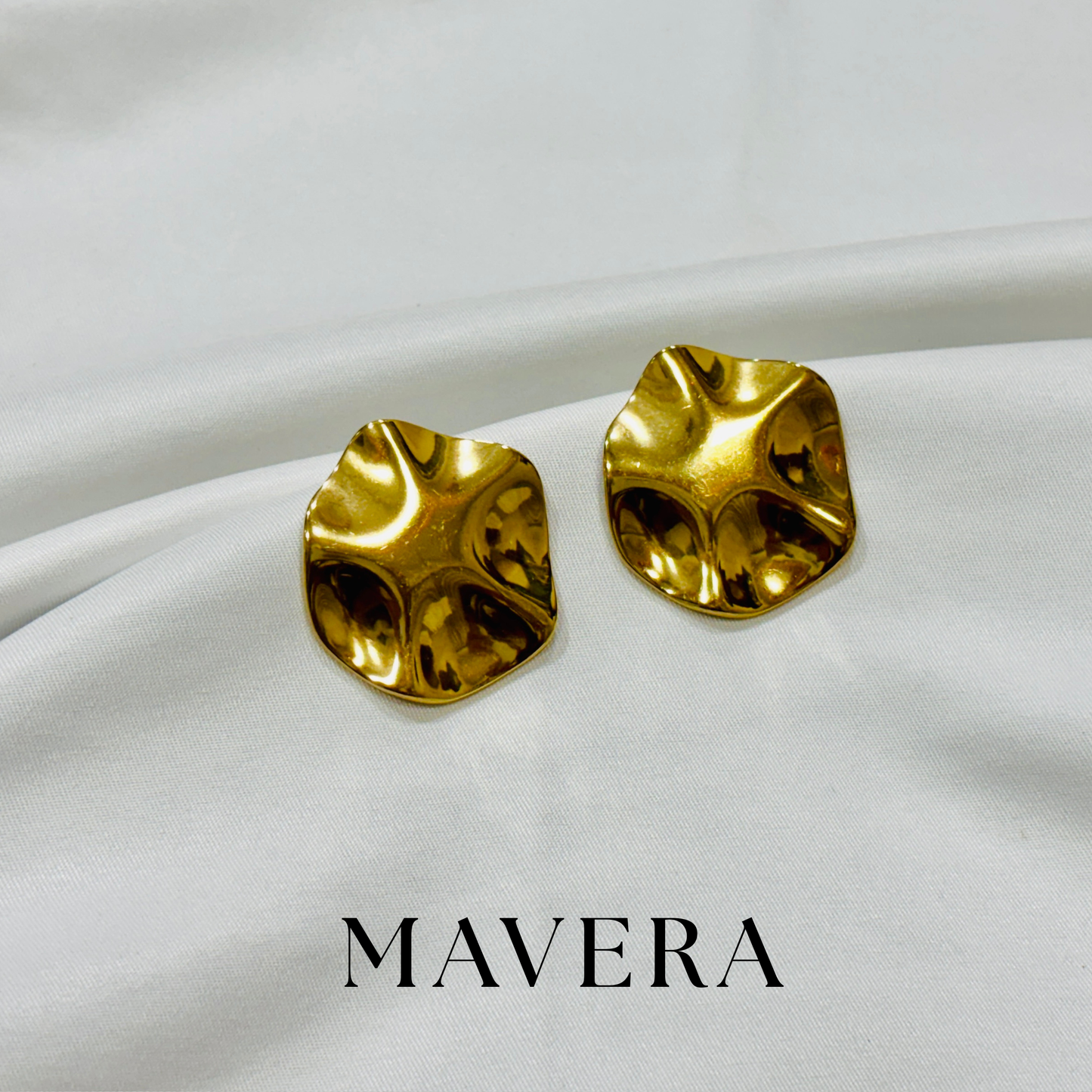 AURAM ROYALE EARRING