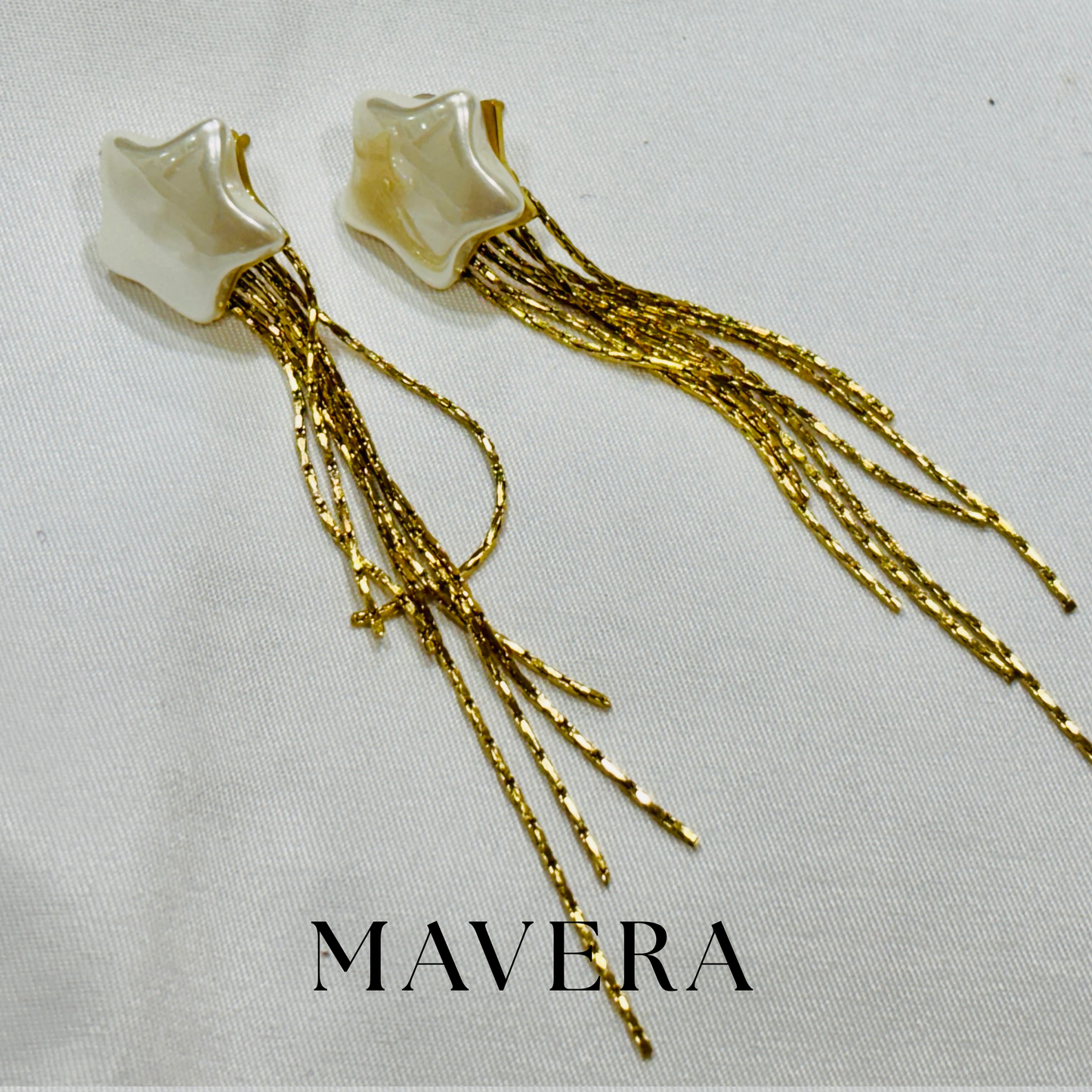 STAR SHINE EARRING
