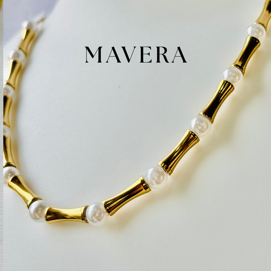 RAY OF WHITE NECKLACE