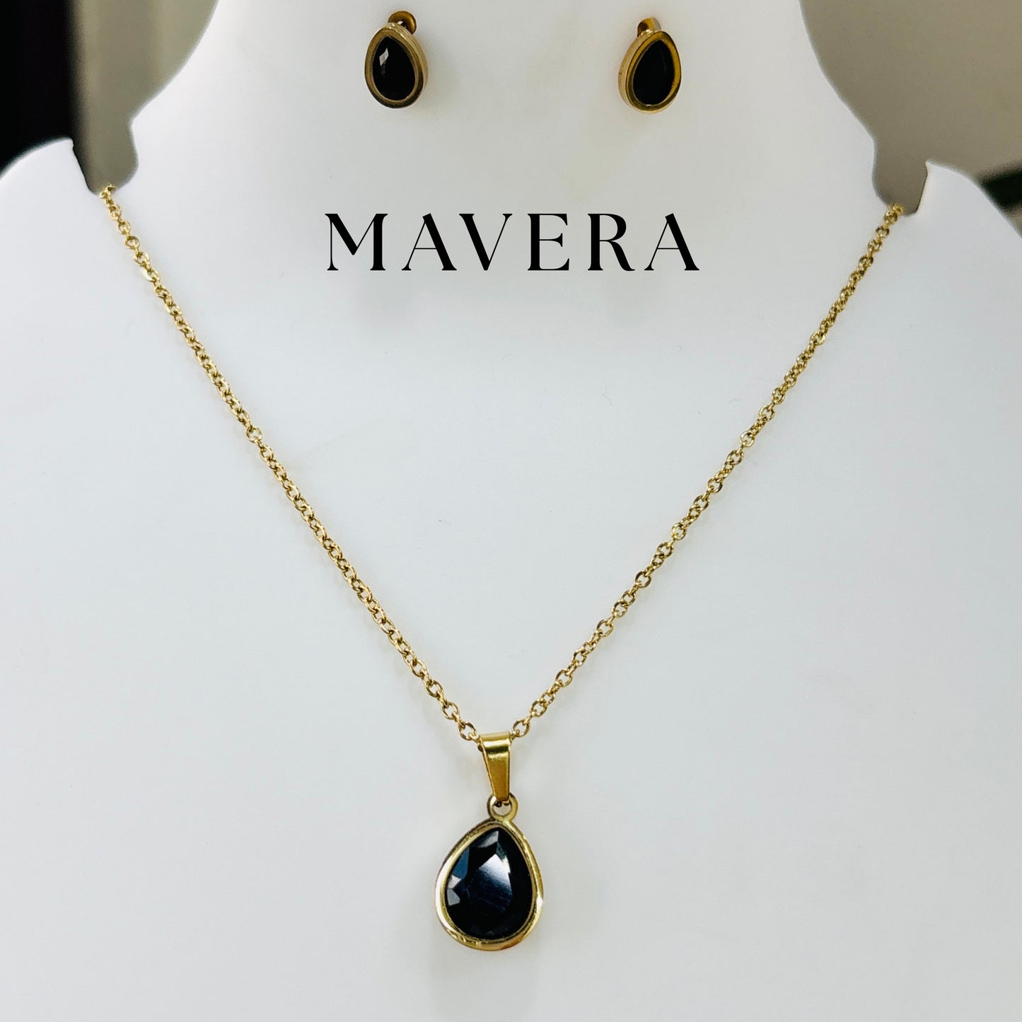 DROP NECKLACE SET