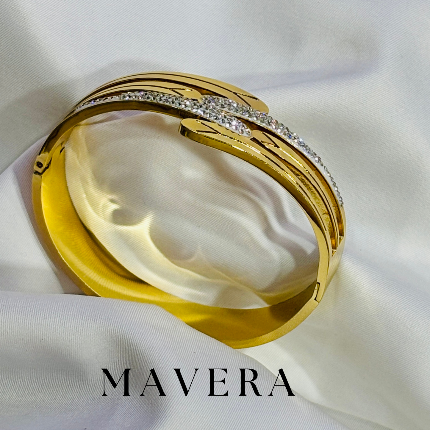 Golden Embrace bracelet