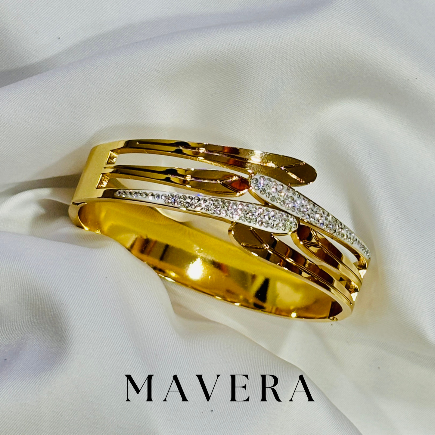 Golden Embrace bracelet