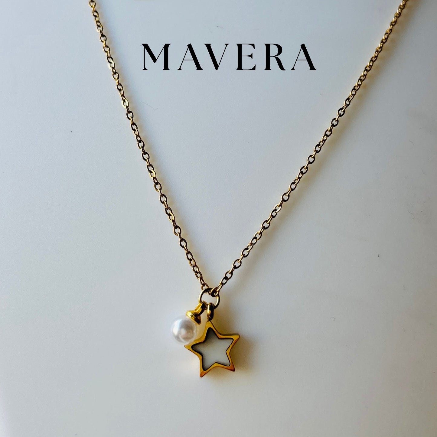 LUNA STAR NECKLACE