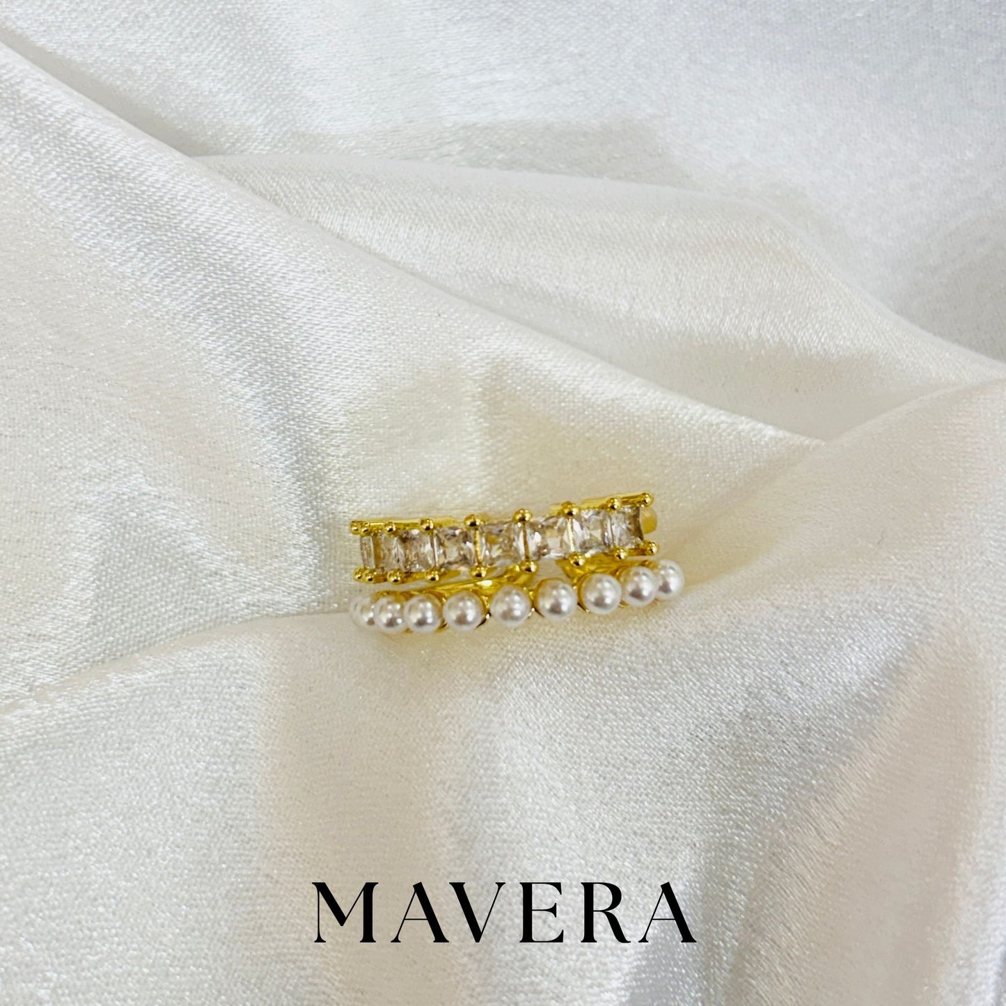 SOFT SPARK ADJUSTABLE RING
