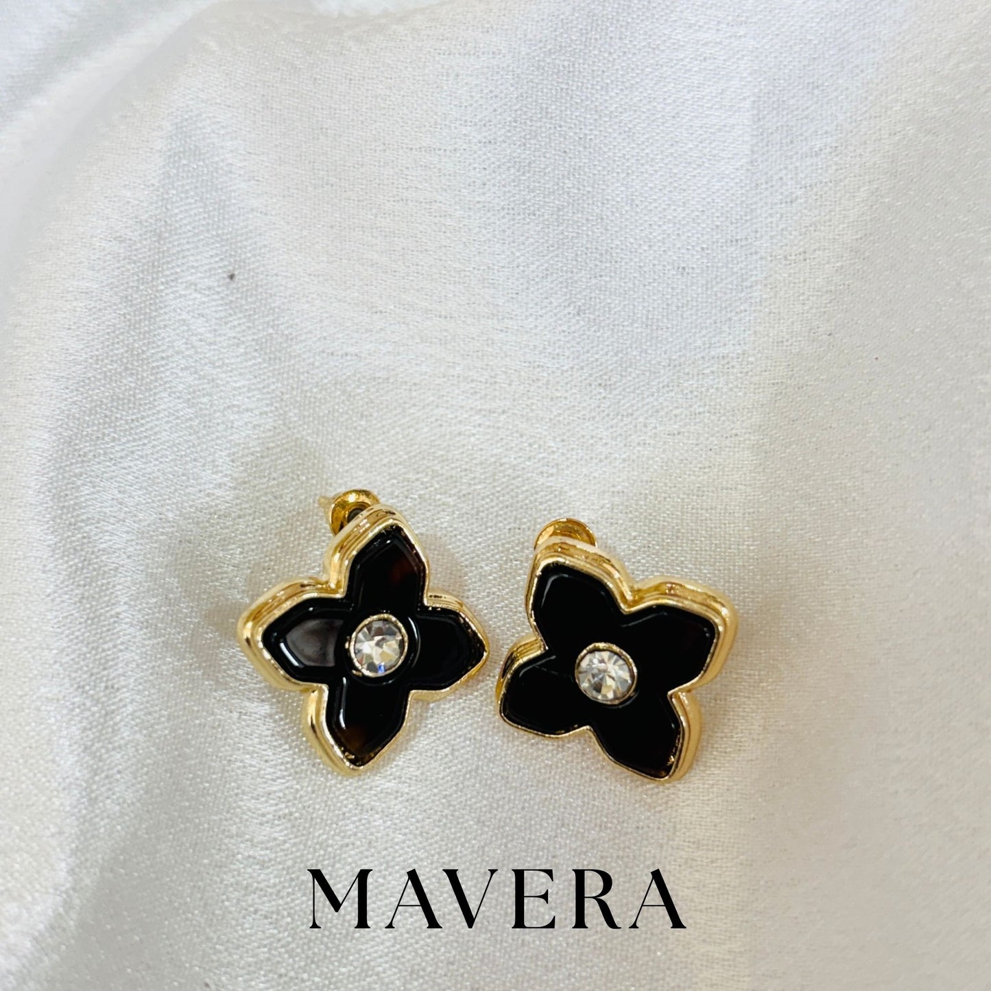 BLACK EARRINGS