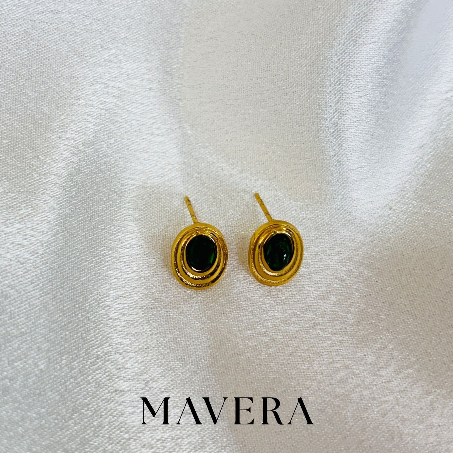 GREEN OVAL EARRINGS