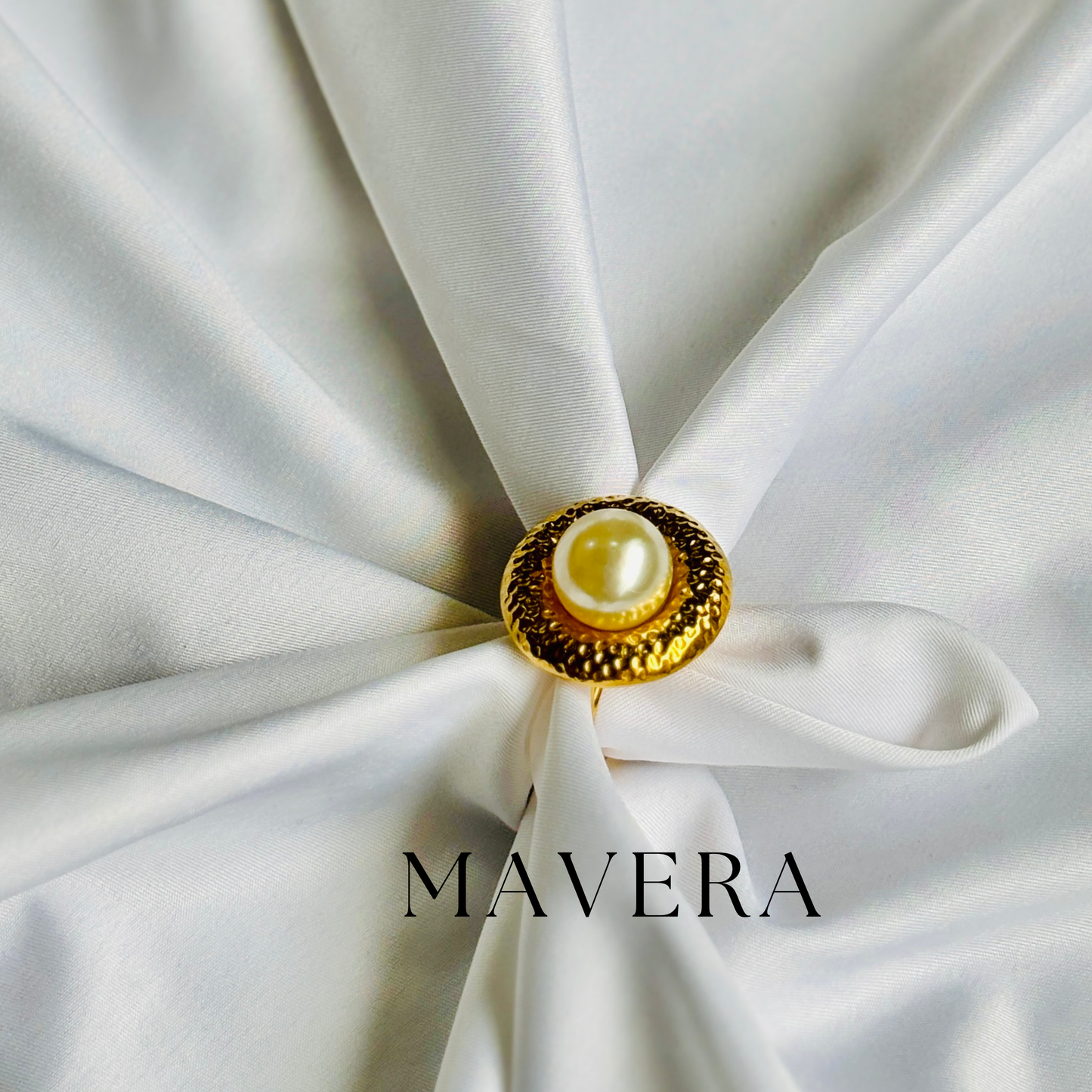 PEARL RING