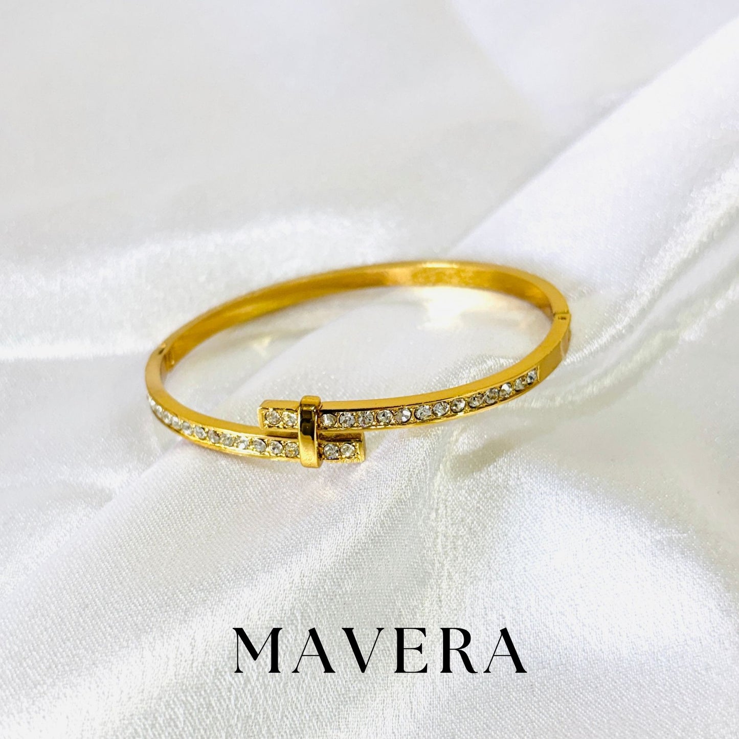 AURA LOOP BRACELET