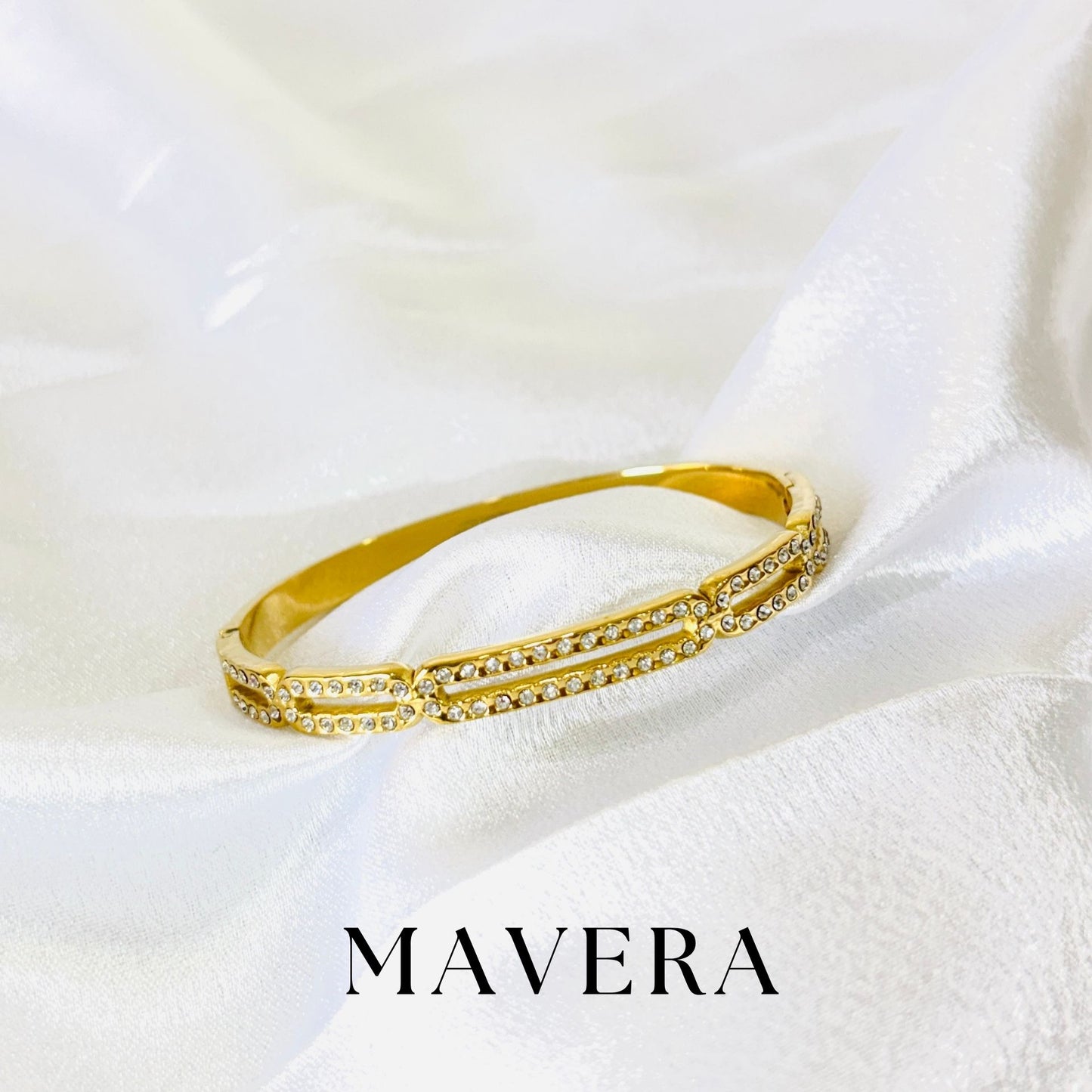VEYA LOOP BRACELET