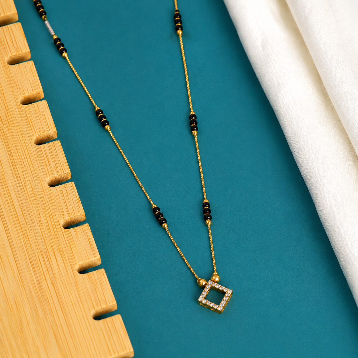ROYAL BLOOM MANGALSUTRA