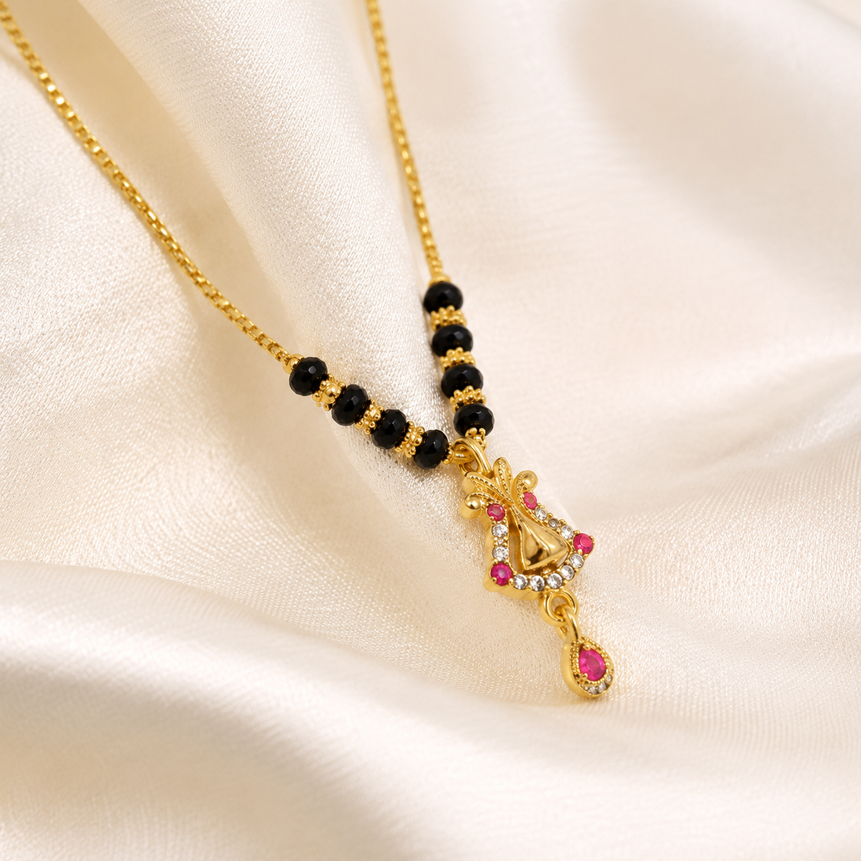 ROSETTE MANGALSUTRA