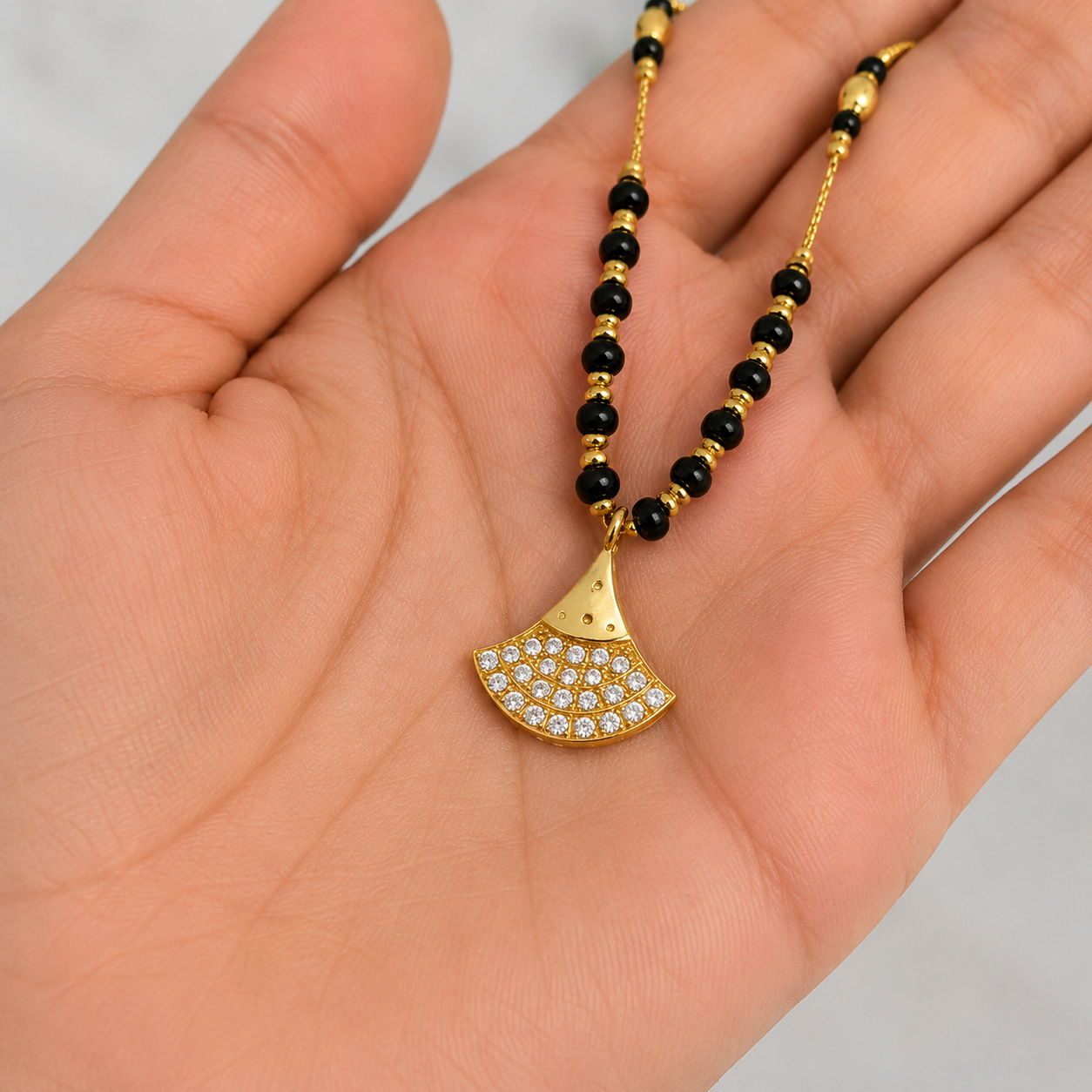 NOOR BAR MANGALSUTRA
