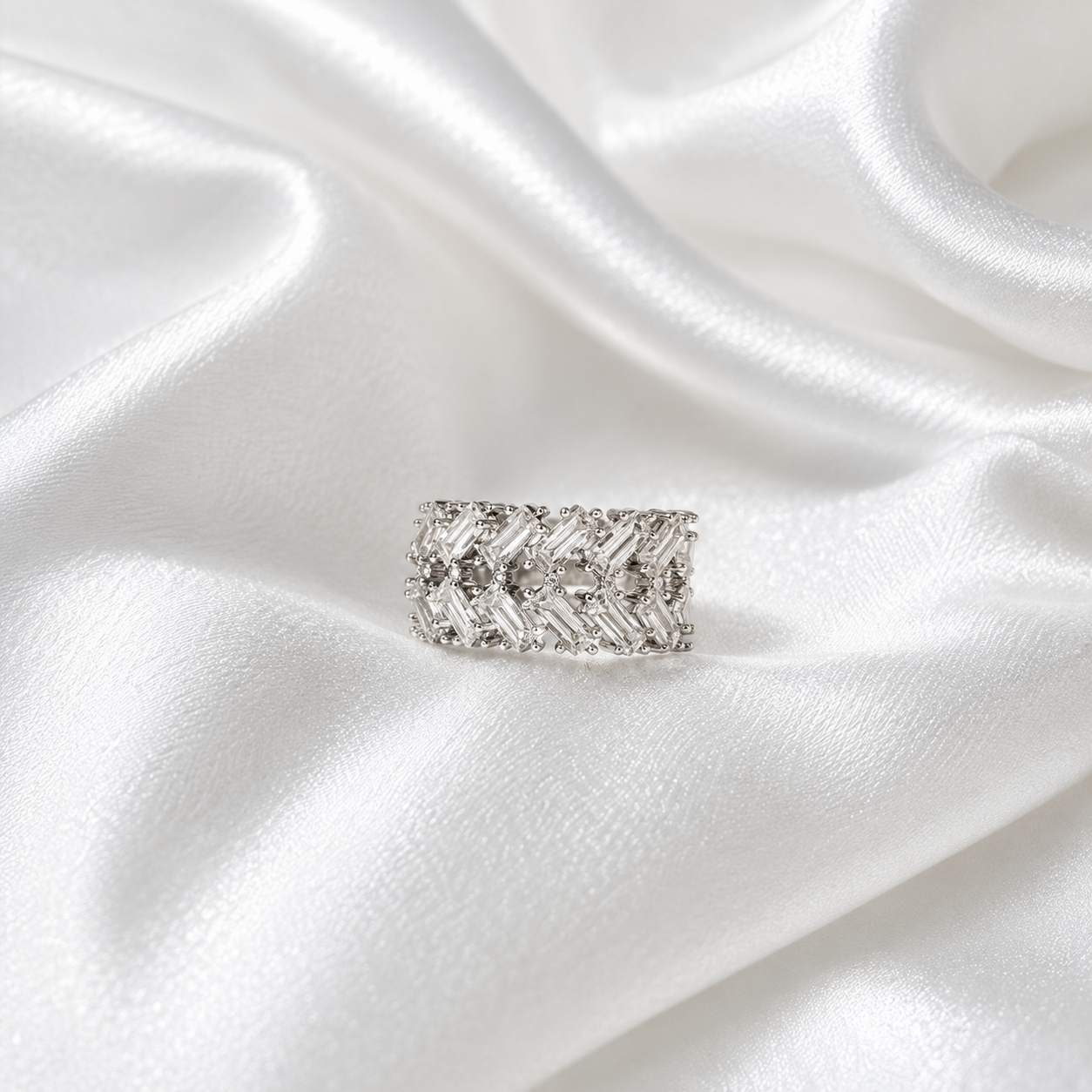 SILVER BLOOM RING