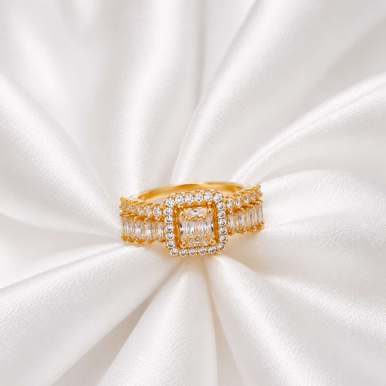 LUNA LEAF RING