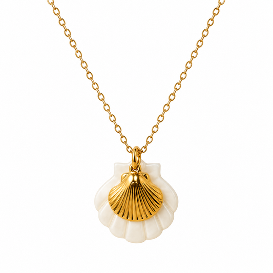 GOLDEN LEAF NECKLACE