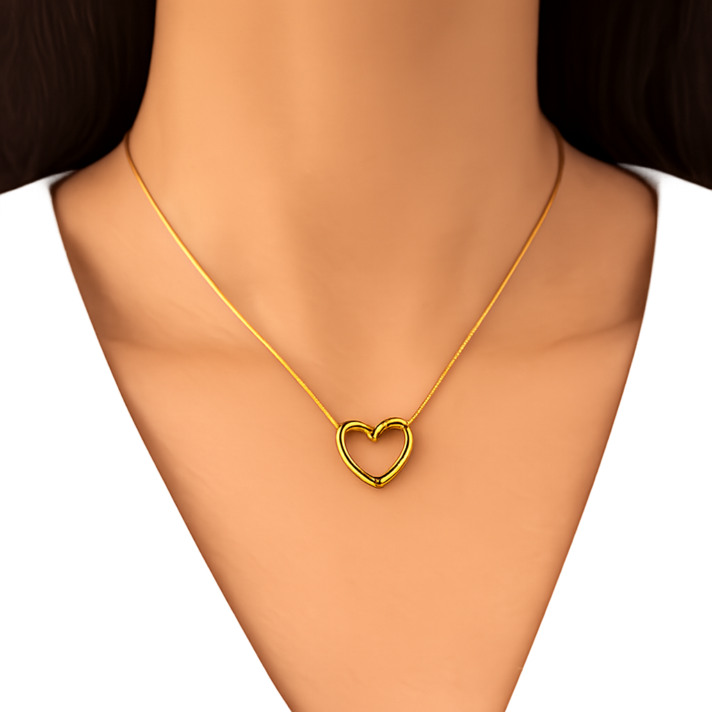 QUEEN'S HEART NECKLACE