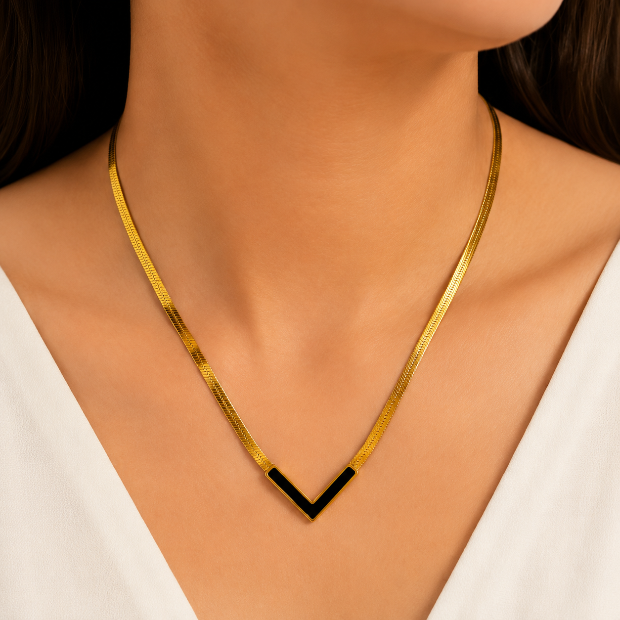 BLACK V NECKLACE