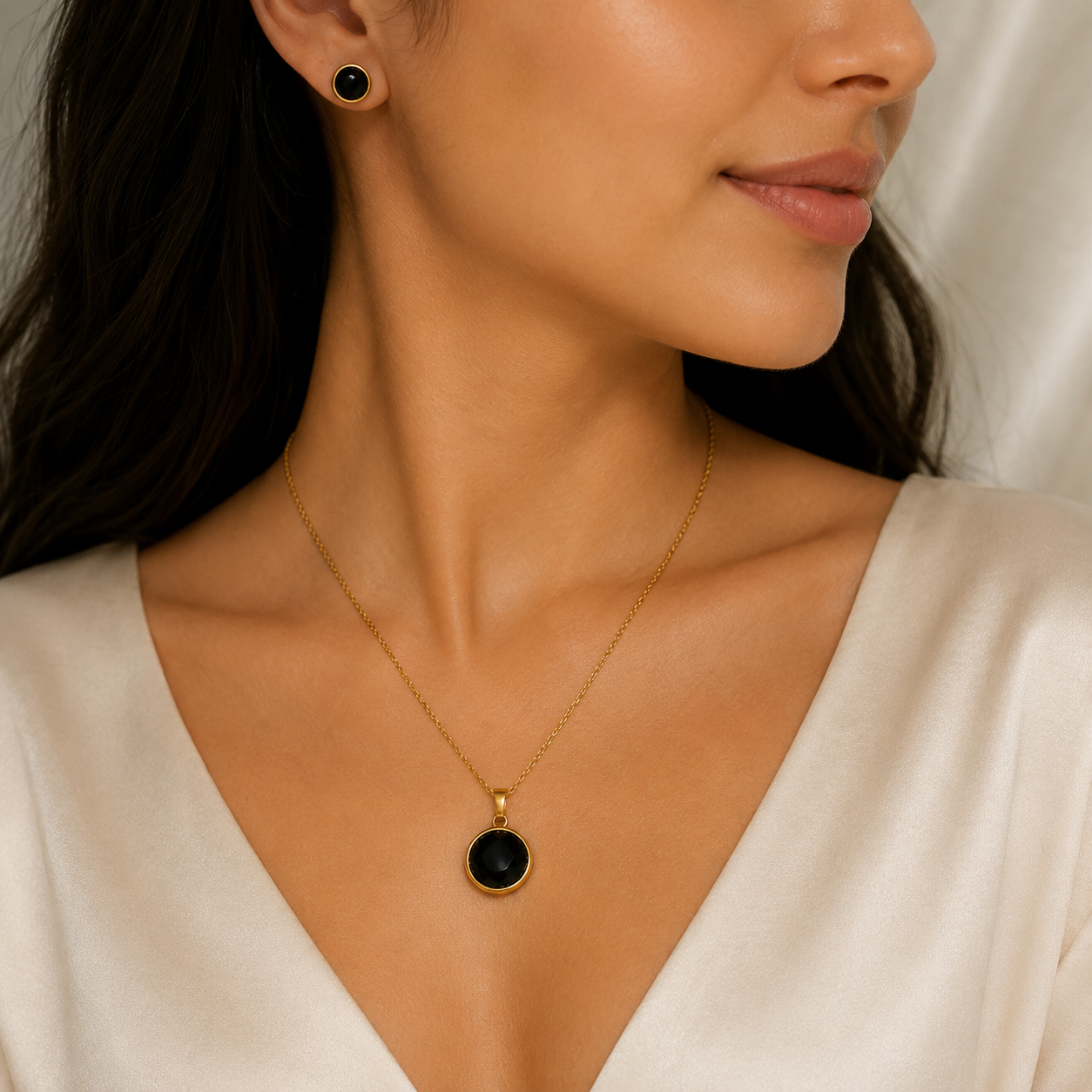 BLACK NECKLACE SET