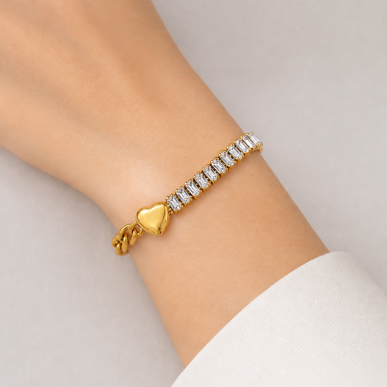 HEART CHAIN BRACELET