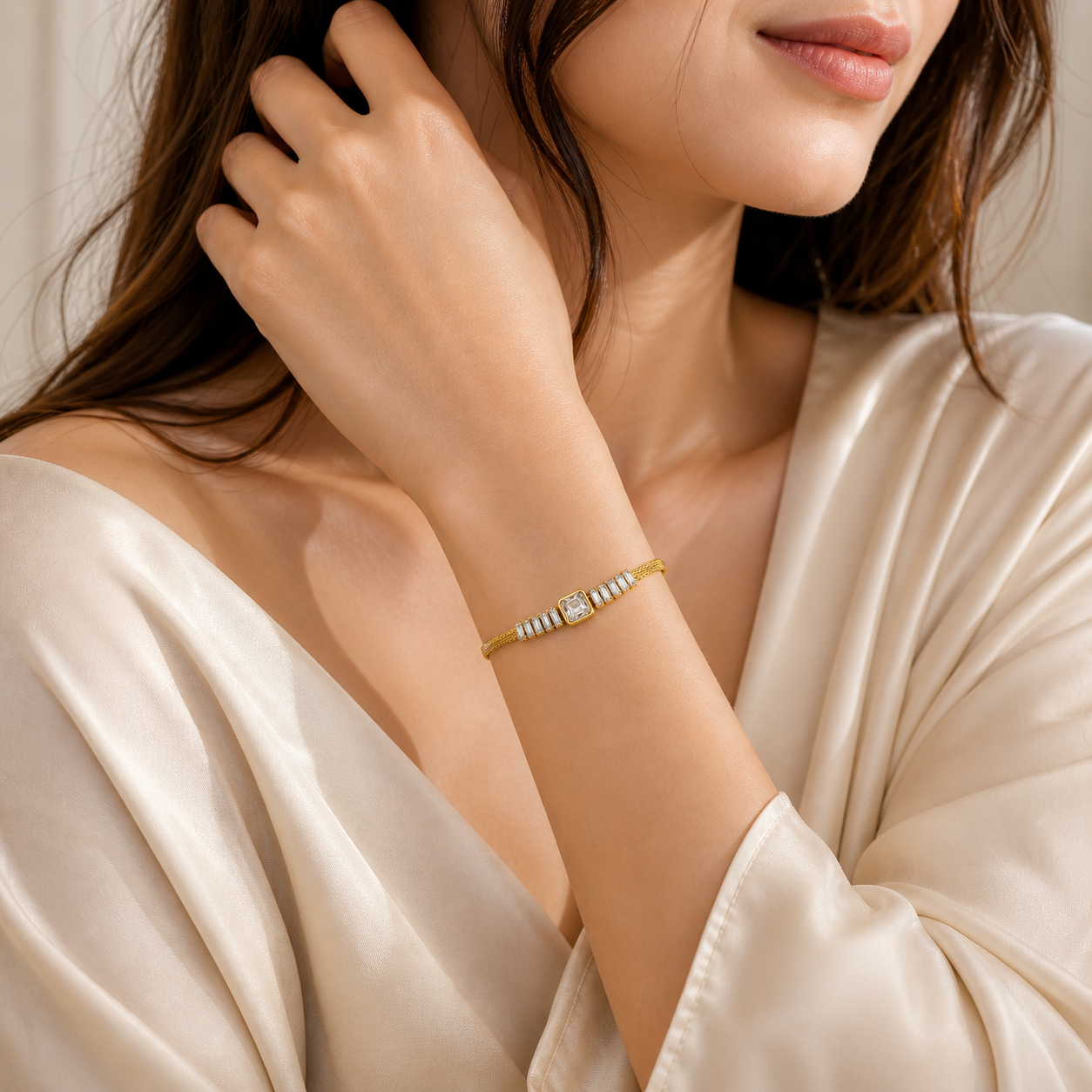 WHITE STONE CHAIN BRACELET