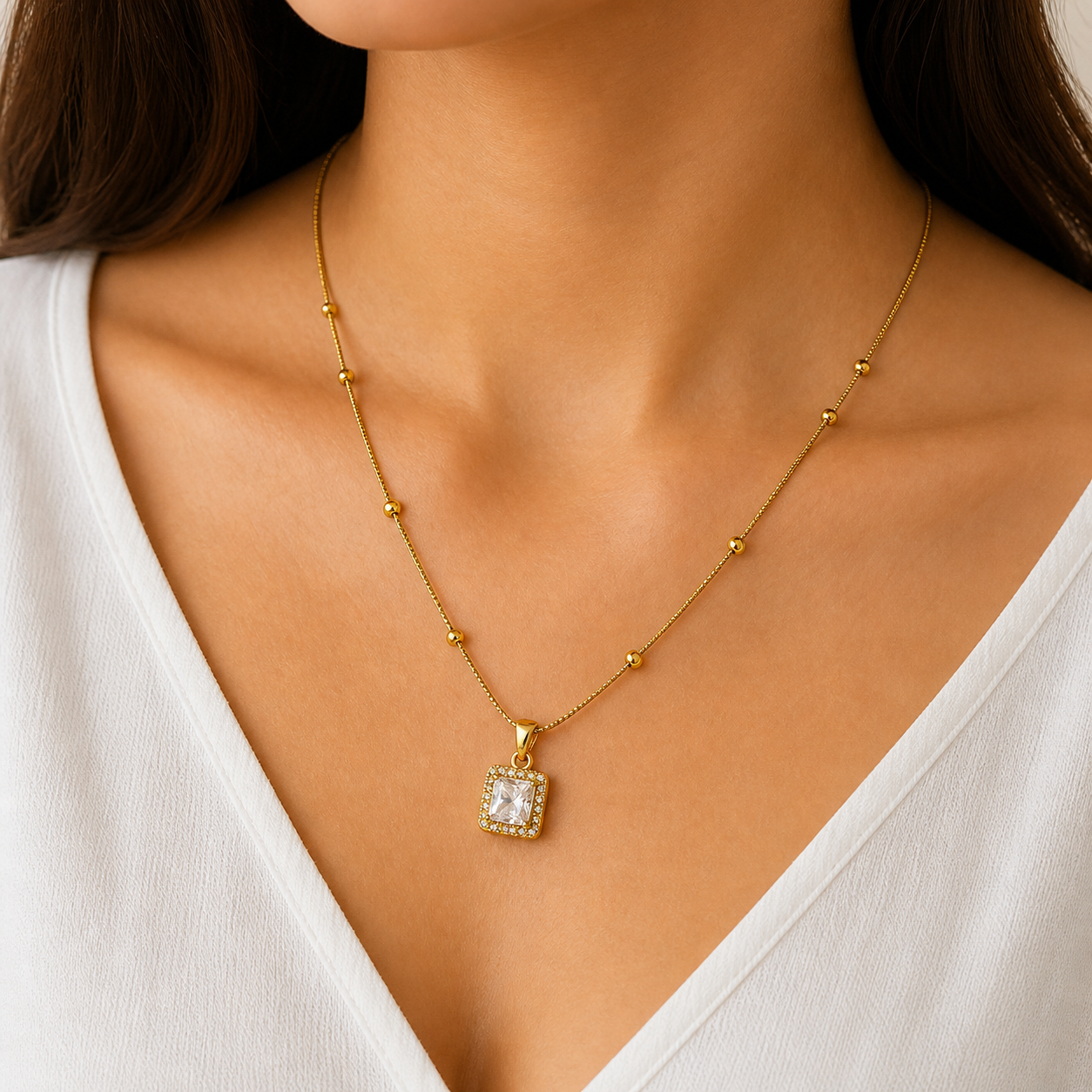 Elara Crystal Gold Necklace