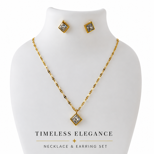 WHITE STONE NECKLACE