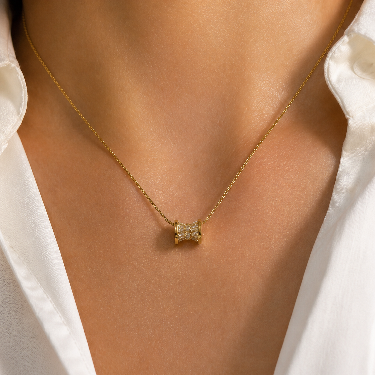 AURA LUXE NECKLACE