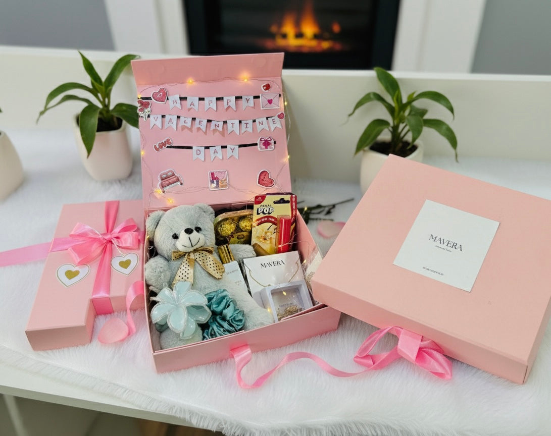 The Luxe Glam Box (Gift Hamper)