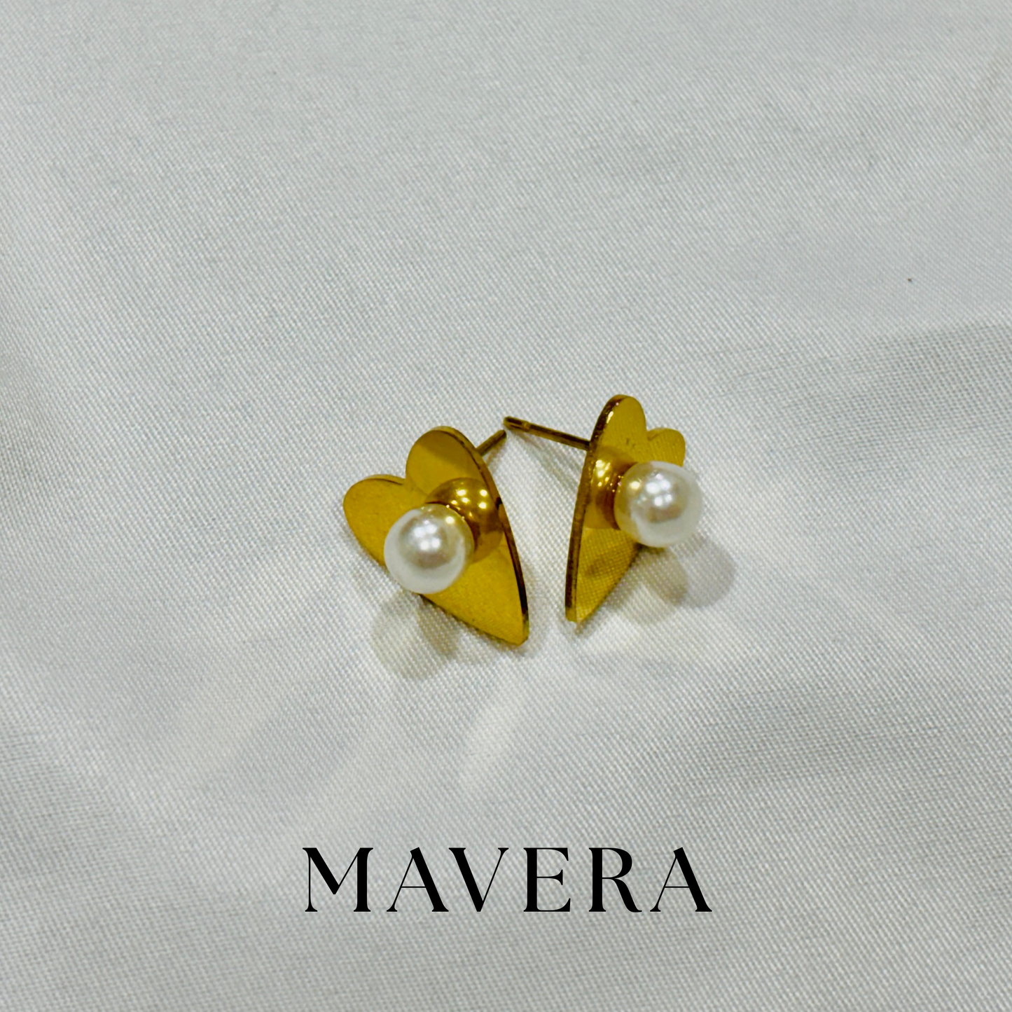 FOREVER LOVE EARRING