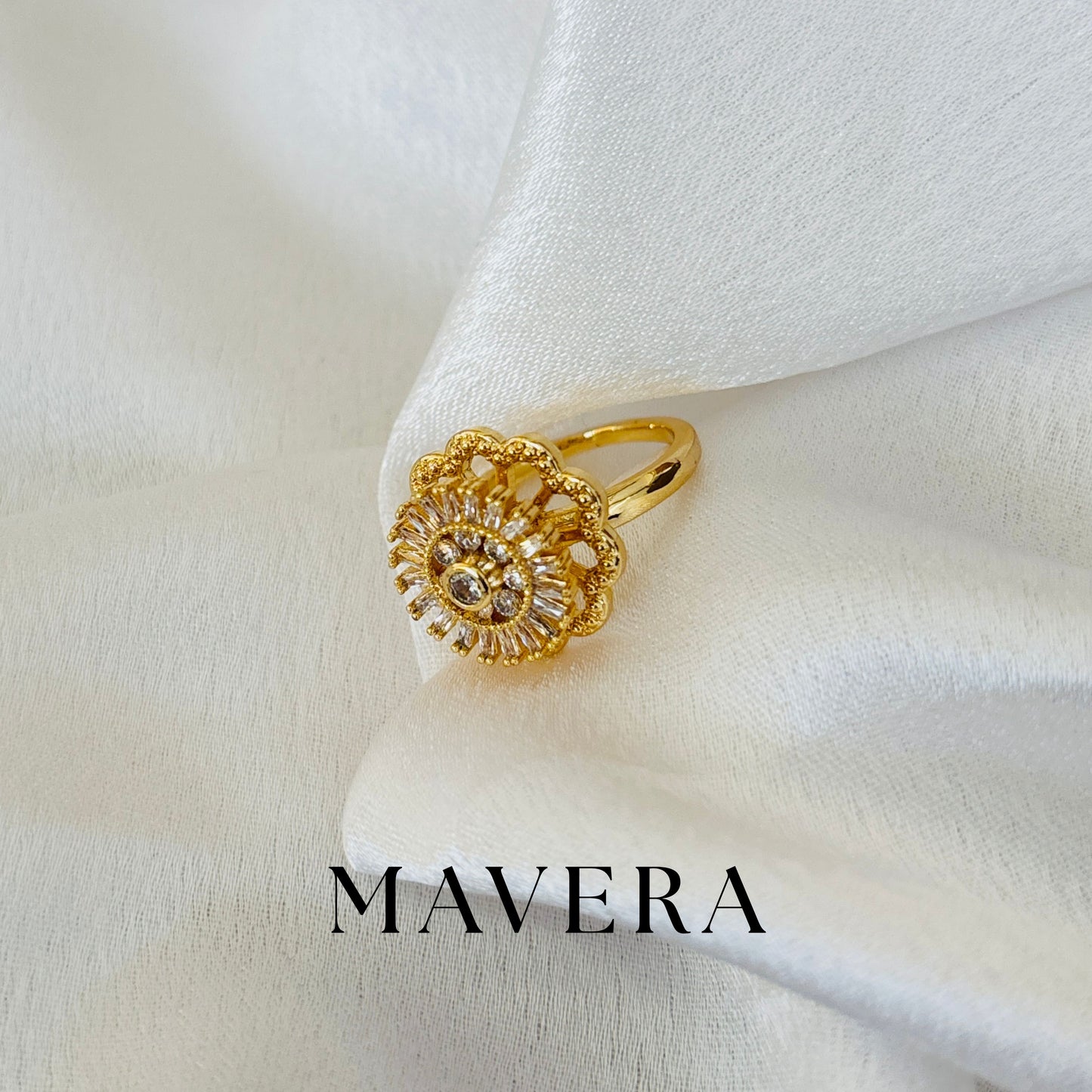 ARYA BLOOM ADJUSTABLE RING