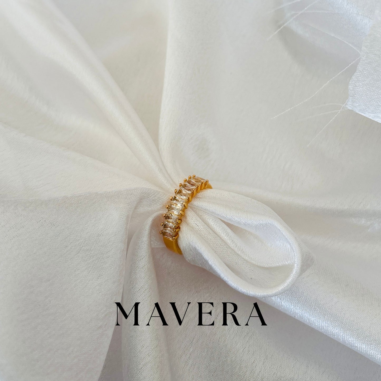 AMERICAN DIAMOND ROSE GOLD RING