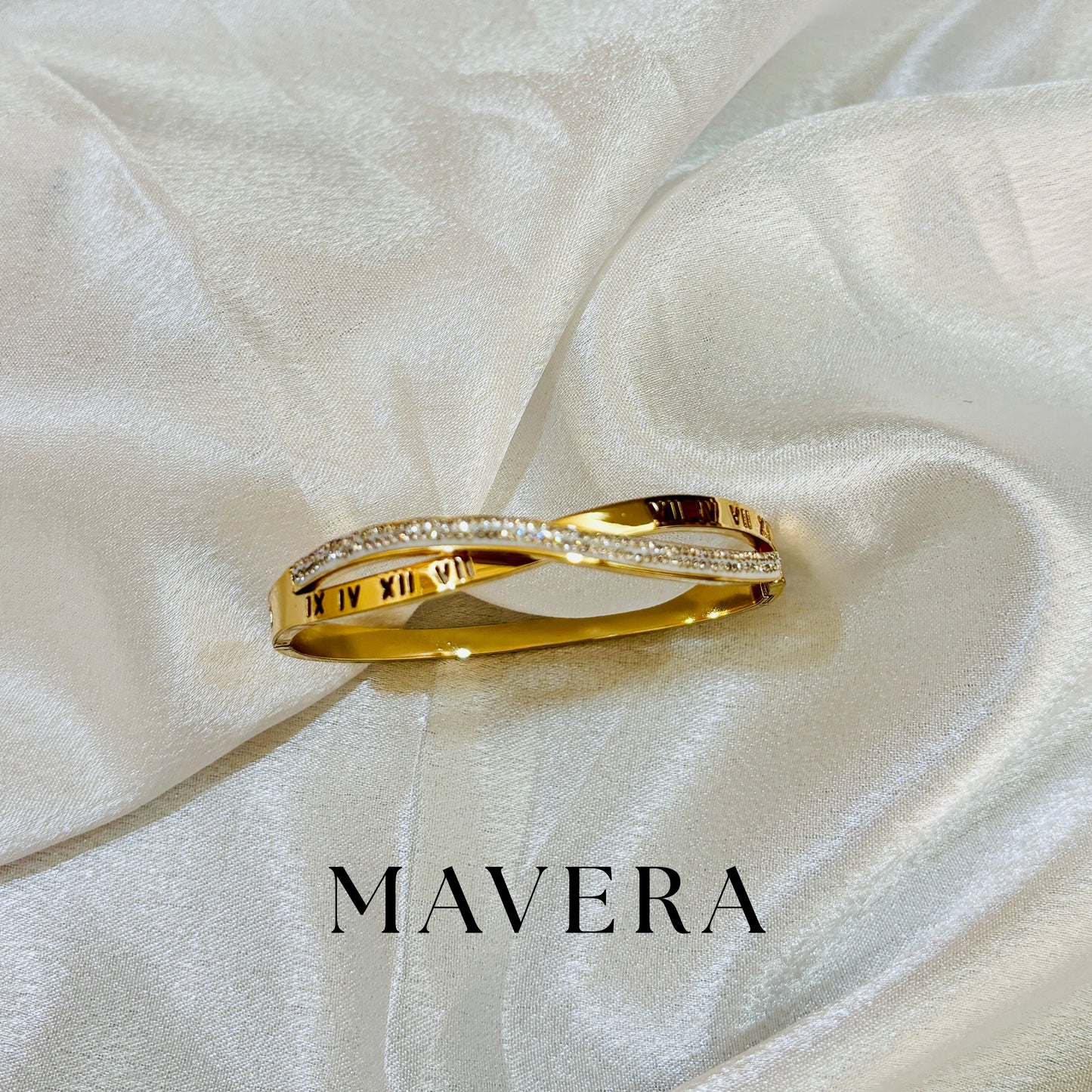 INFINITY LUXE BRACELET