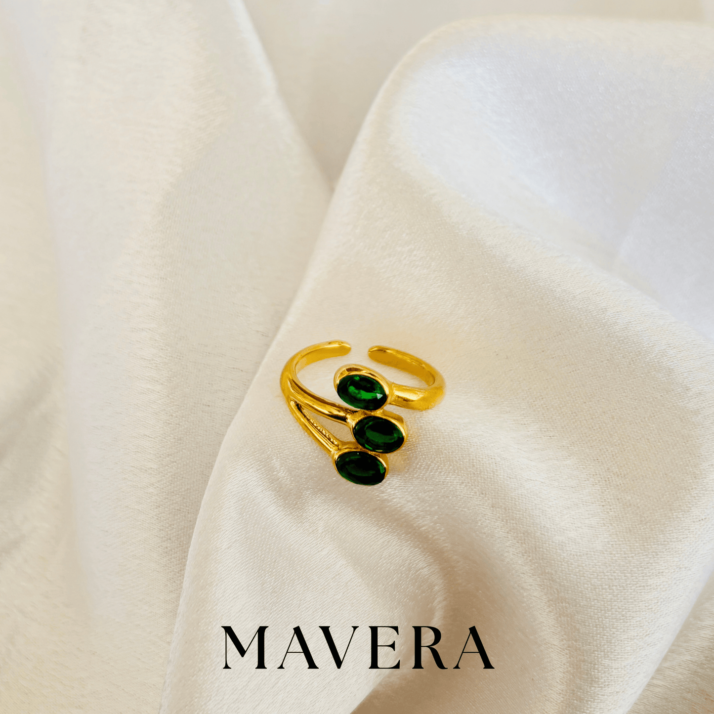 REGAL TRIO ADJUSTABLE RING