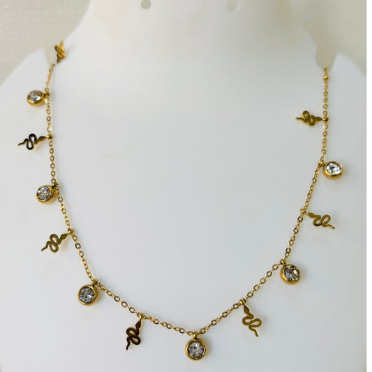 OPHIRA CRYSTAL NECKLACE