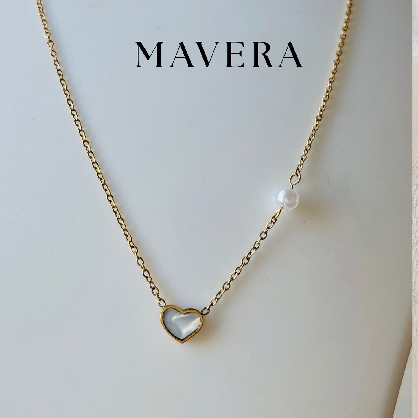 HEART PEARL NECKLACE