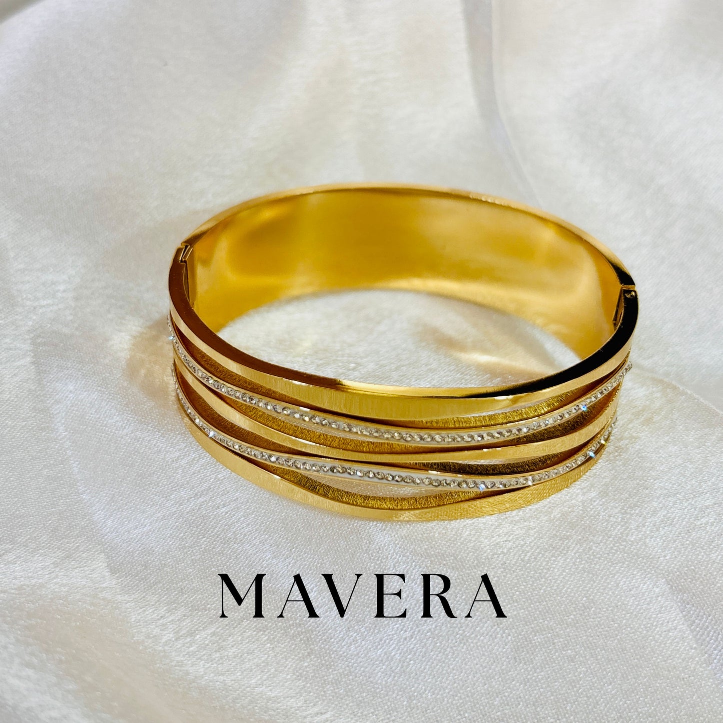 AURIKAA LINE BRACELET