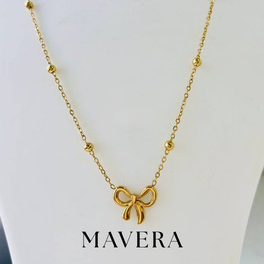 LOVE BOW NECKLACE