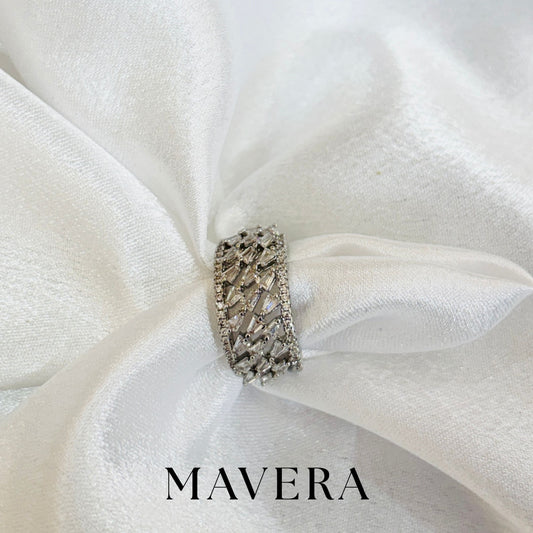 ELARA HALO ADJUSTABLE RING
