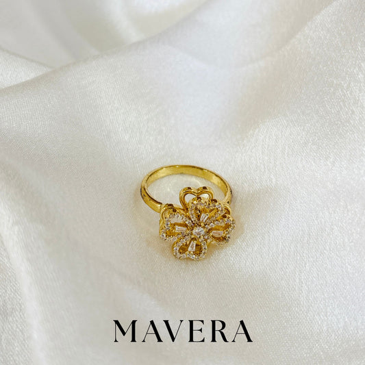 AURA ADJUSTABLE RING