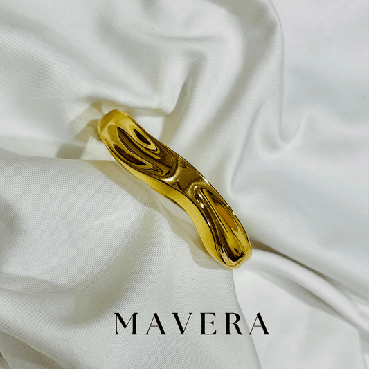 Halo Curve Bracelet