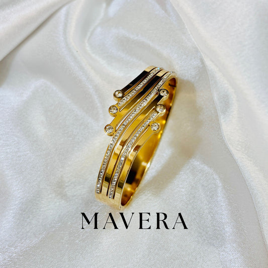 CRYSTAL FLOW BRACELET