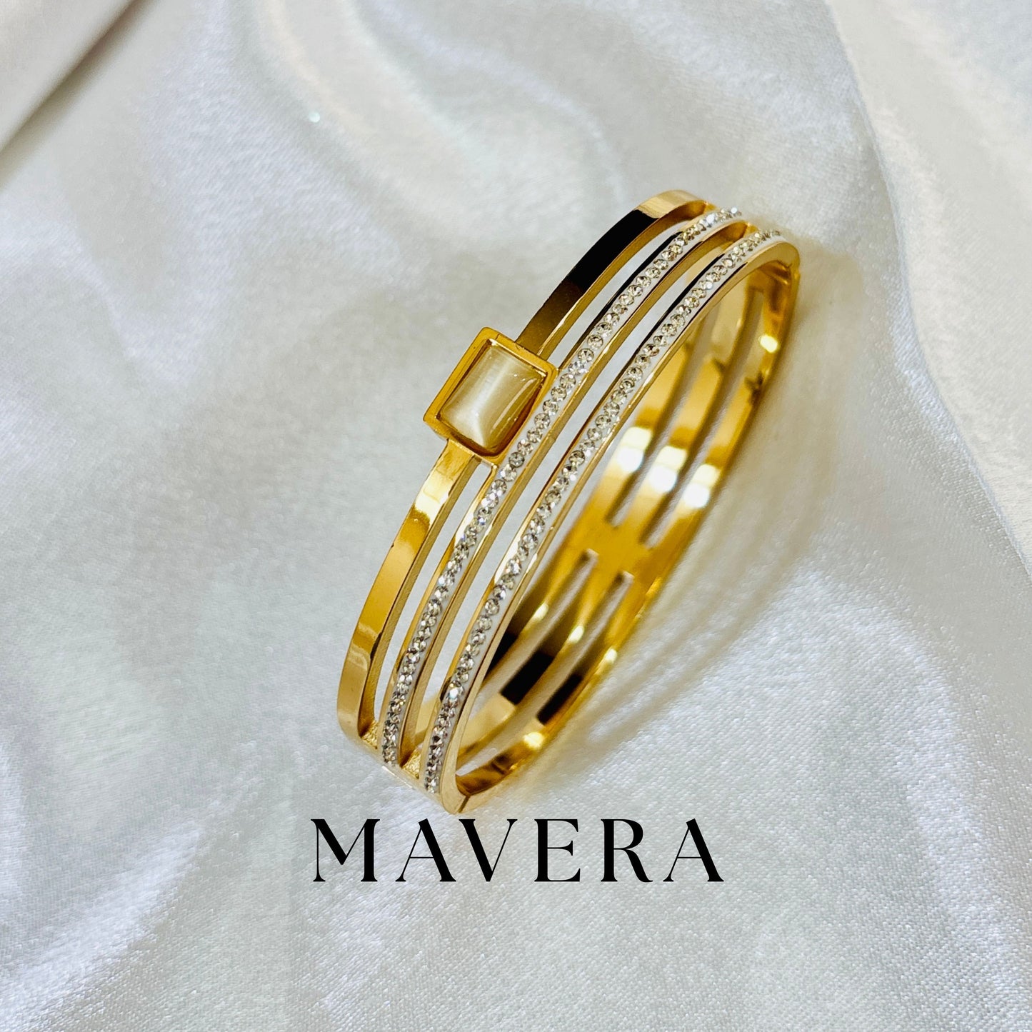 AURA WAVE BRACELET