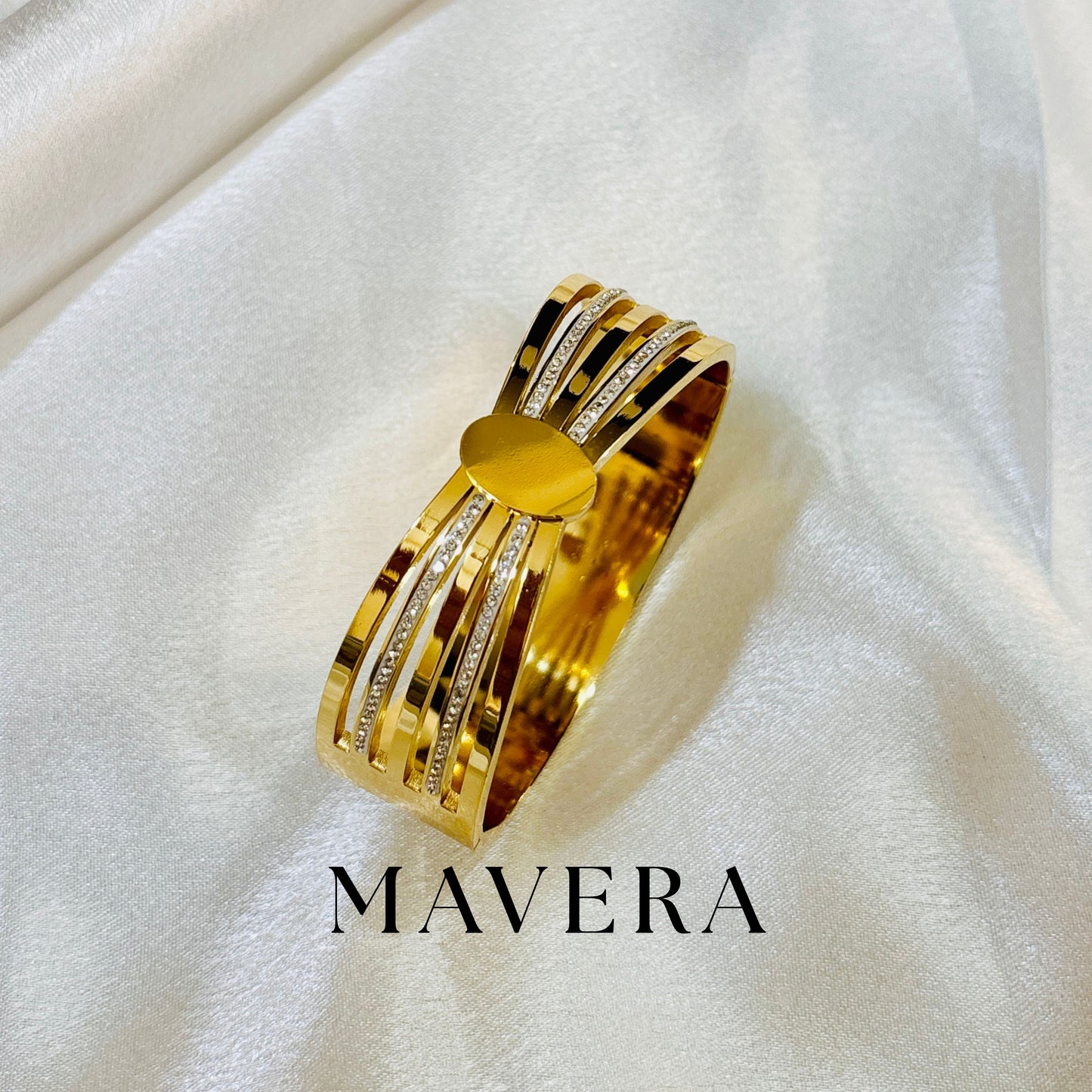 ROYAL CURVE BRACELET