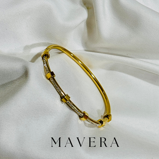 DESIGNER KADA