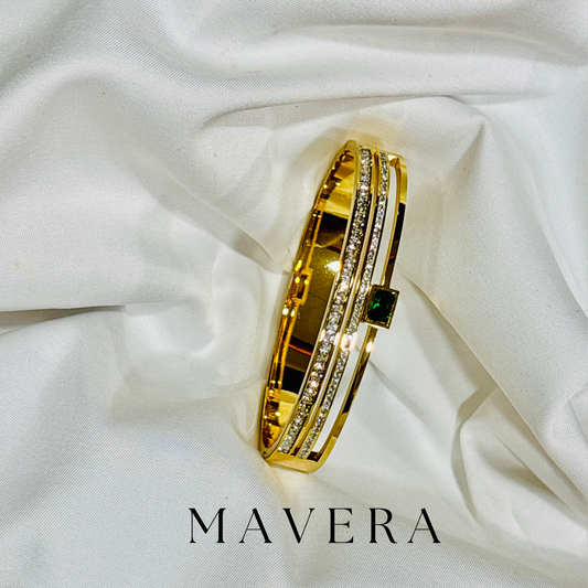 GREEN STONE BRACELET