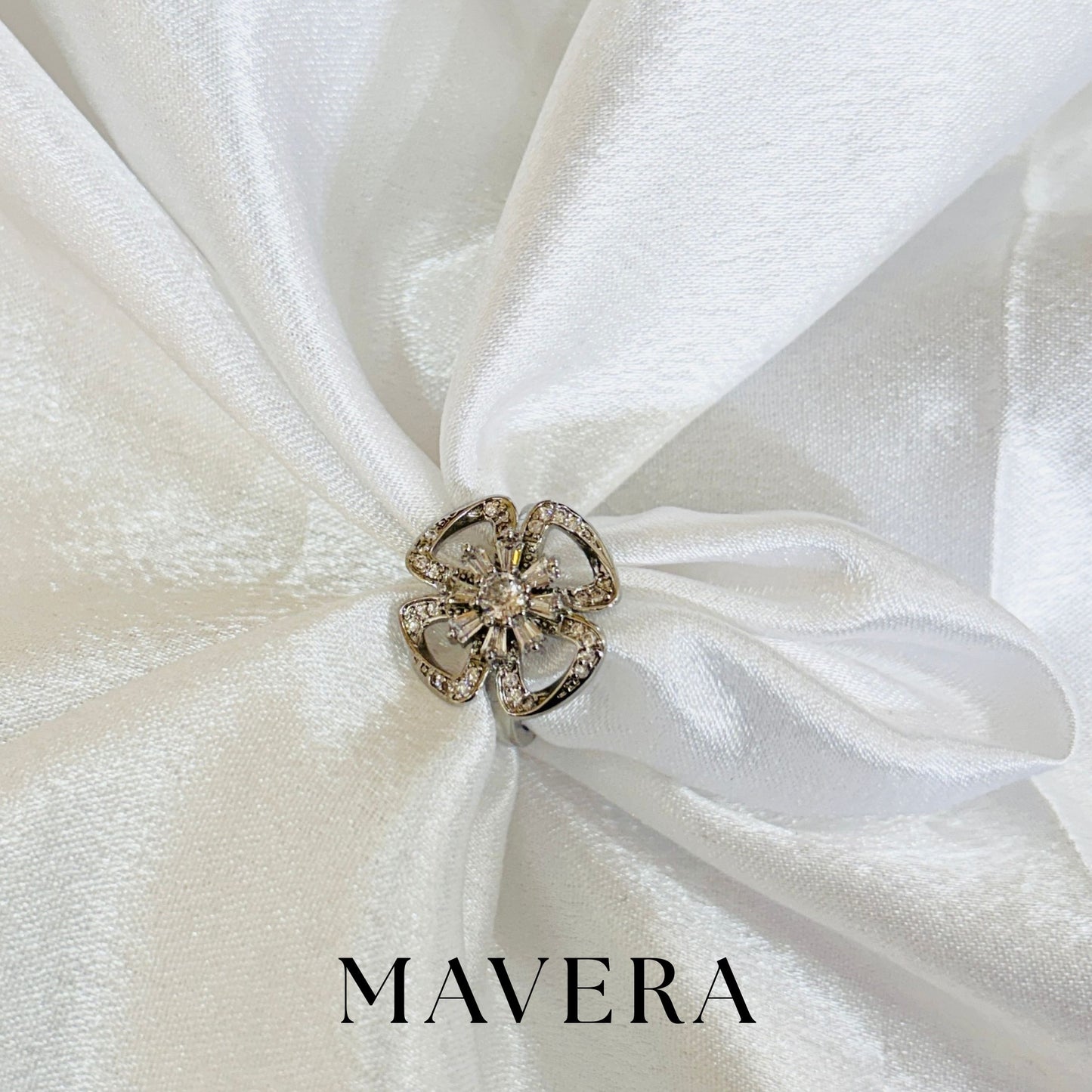 FLOWER ROYAL RING