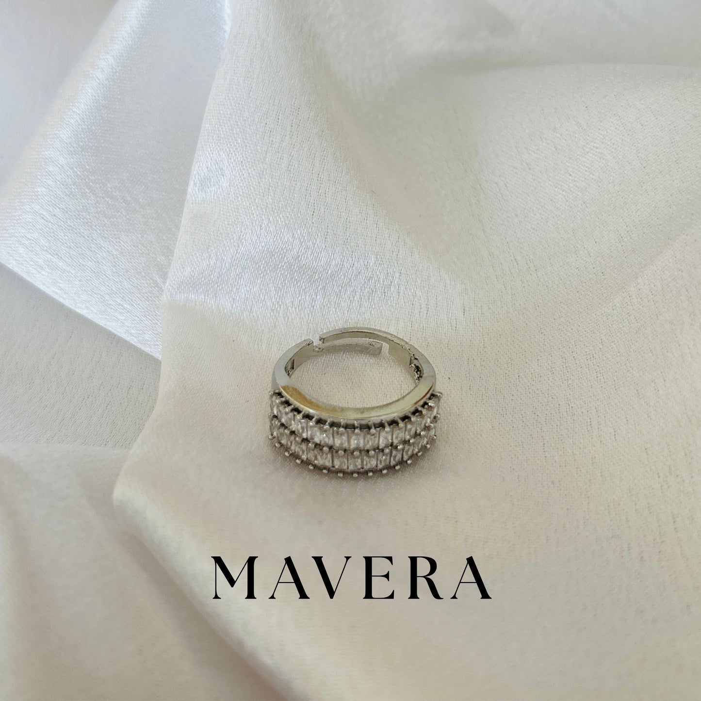 ASTER SILVER RING