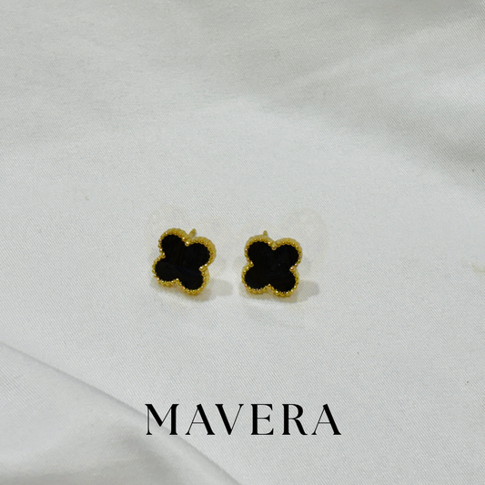 BLACK NOVA EARRING